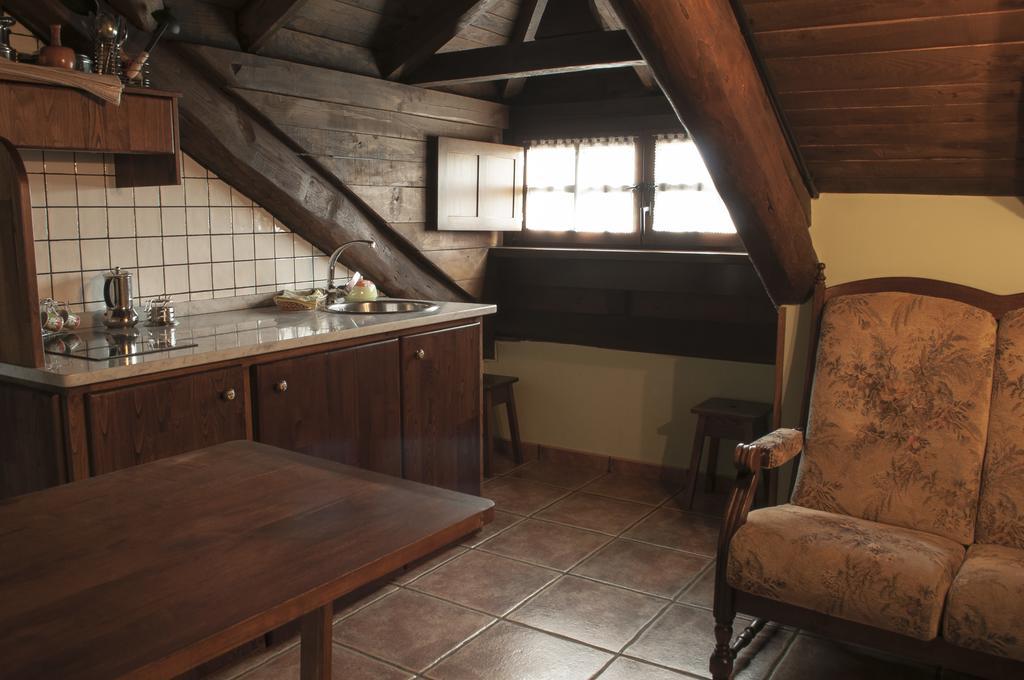 Apartamentos A Retoral Coana Bilik gambar